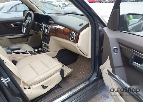 2013 Mercedes-Benz Glk 350 4Matic z USA, uszkodzony, nr VIN WDCGG8JBXDG060481